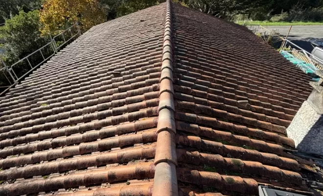 Réparation et rénovation de toiture aux arènes de Thenac, Saintes, S.A.R.L PIAUD Rénovation