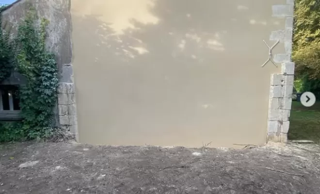 RECONSTRUCTION D'UNE FAÇADE SUITE À UN DÉGÂT MÉTÉOROLOGIQUE À SAINTES, Saintes, S.A.R.L PIAUD Rénovation