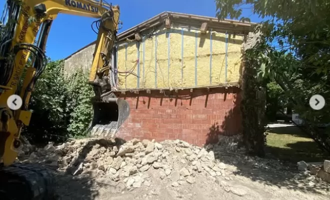 RECONSTRUCTION D'UNE FAÇADE SUITE À UN DÉGÂT MÉTÉOROLOGIQUE À SAINTES, Saintes, S.A.R.L PIAUD Rénovation
